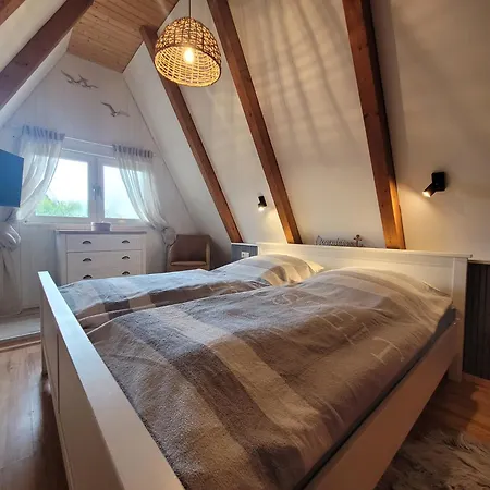 Nurdachhaus Storchennest